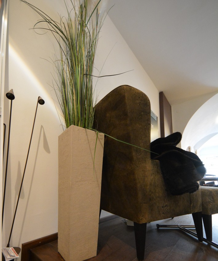 Atelier Vierkant_hohe Vierkantvase H79 B u